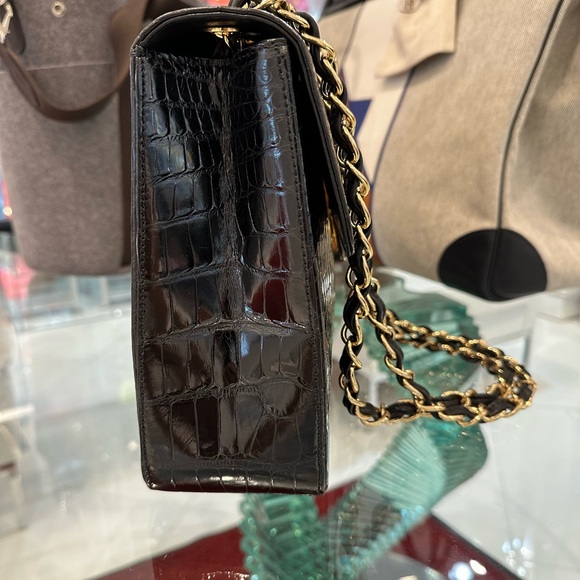 Authentic Chanel Crocodile Jumbo Handbag - Picture 6 of 7